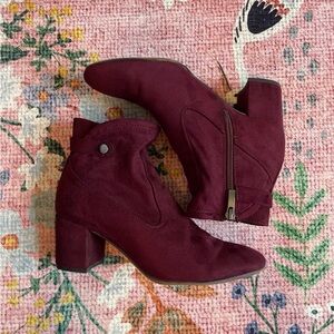 Franco Sarto Maroon Newton Suede Heeled Bootie Size 6.5